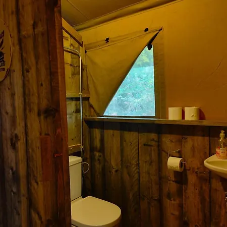 Safari Retreat "Explorer Tents"-3